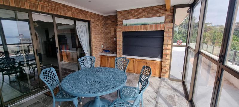 4 Bedroom Property for Sale in Mossel Bay Central Western Cape